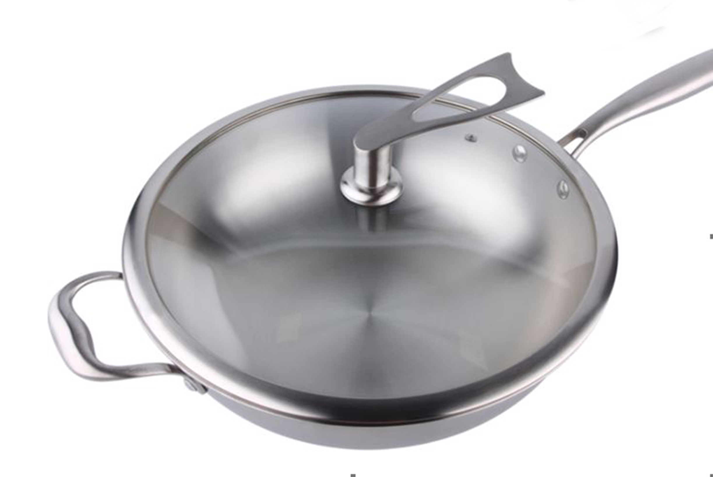 Wok Pan with steel handle