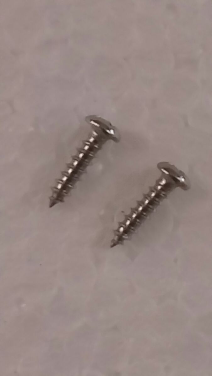 Spin Cleaner Screw