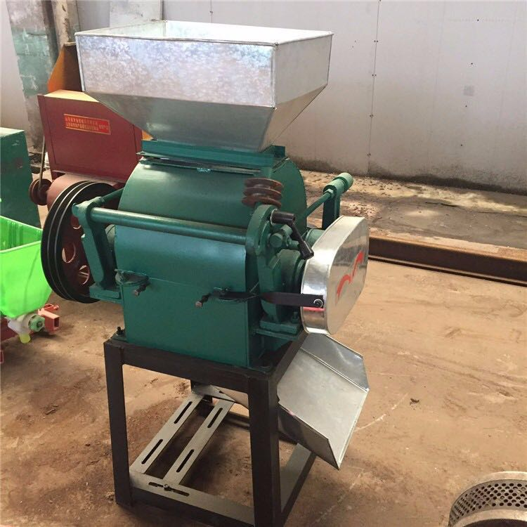 Almond Cracking Machine 