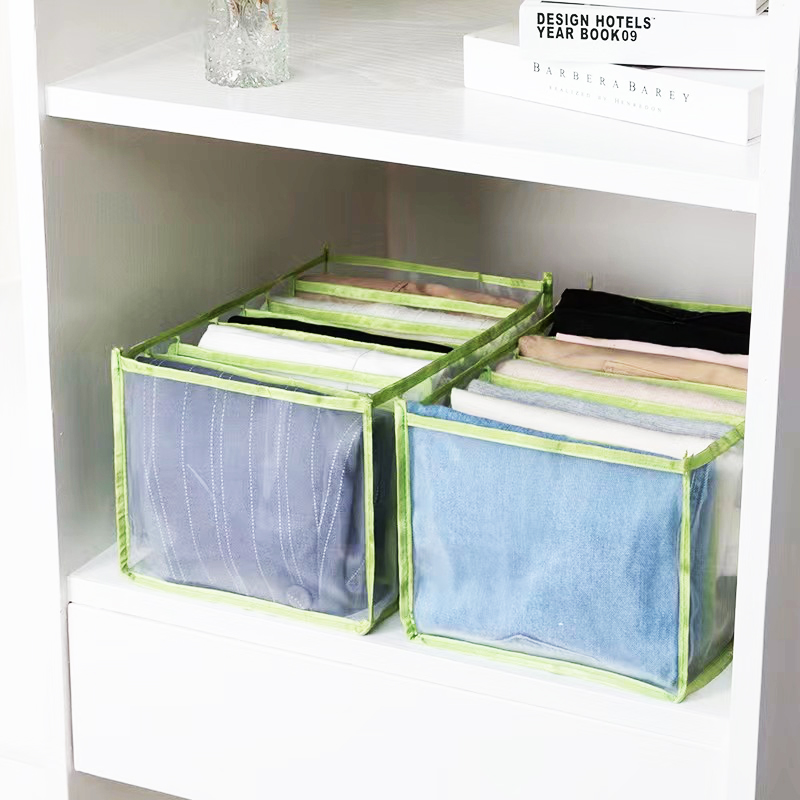 Cloth storage organizer